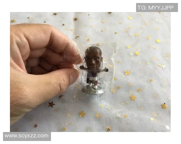 足球明星手办开箱体验揭秘细致评测与收藏价值分析 足球明星手办开箱体验揭秘细致评测与收藏价值分析